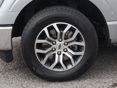 Used 2022 Ford F150 Lariat image 49