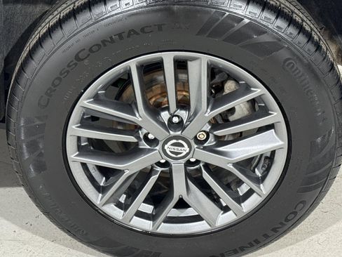 Used 2021 Nissan Rogue S image 7