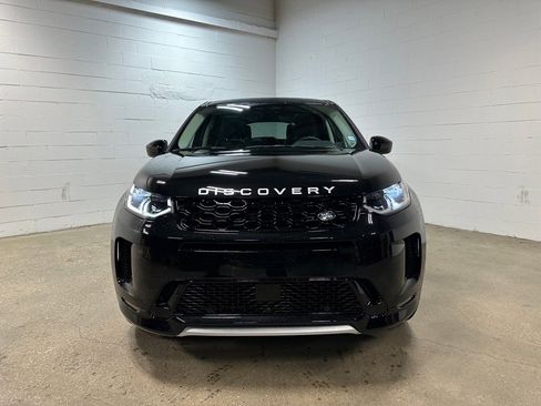 New 2025 Land Rover Discovery Sport S image 5