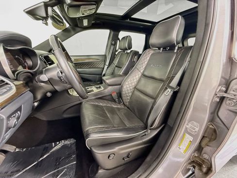 Used 2019 Jeep Grand Cherokee Summit AWD/4WD image 22