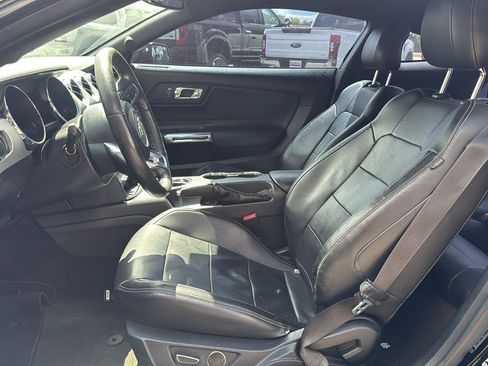 Used 2015 Ford Mustang GT Premium RWD image 2