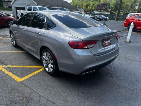 Used 2015 Chrysler 200 S AWD/4WD image 5