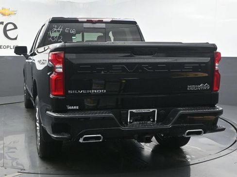 New 2026 Chevrolet Silverado 1500 High Country AWD/4WD image 13