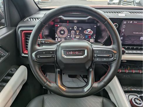 Certified 2024 GMC Canyon AT4X image 20