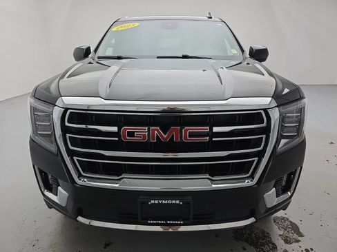 Used 2023 GMC Yukon SLT AWD/4WD image 4