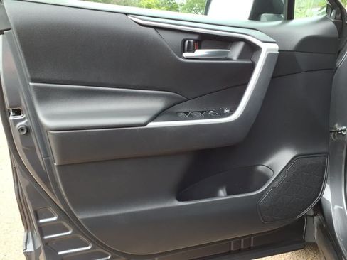 Used 2024 Toyota RAV4 XLE FWD image 13