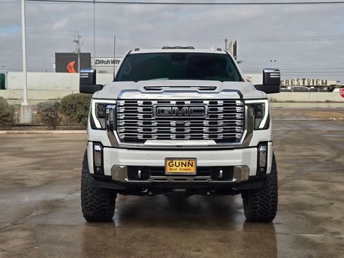 Used 2024 GMC Sierra 2500 Denali w/ Denali Reserve Package image 8