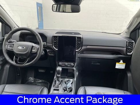 New 2025 Ford Ranger Lariat w/ FX4 Off-Road Package image 10