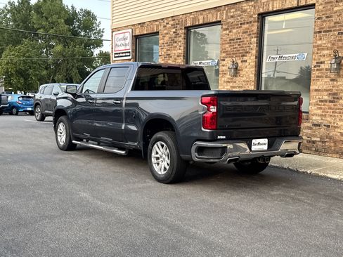 Used 2021 Chevrolet Silverado 1500 LT w/ Z71 Off-Road Package AWD/4WD image 3