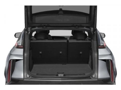 Certified 2024 Cadillac Lyriq Luxury image 19