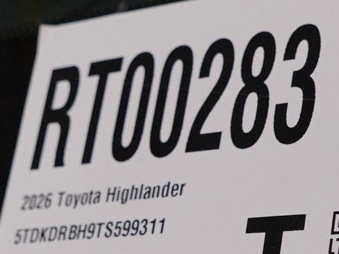 Certified 2026 Toyota Highlander XSE AWD/4WD image 30