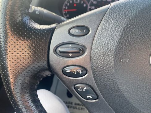 Used 2010 Nissan Altima 3.5 SR w/ Leather Pkg image 17