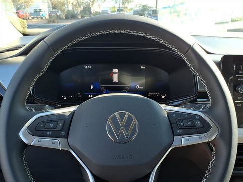 New 2026 Volkswagen Taos S image 15