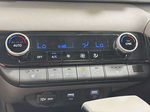 Used 2022 Hyundai Elantra Blue FWD image 20