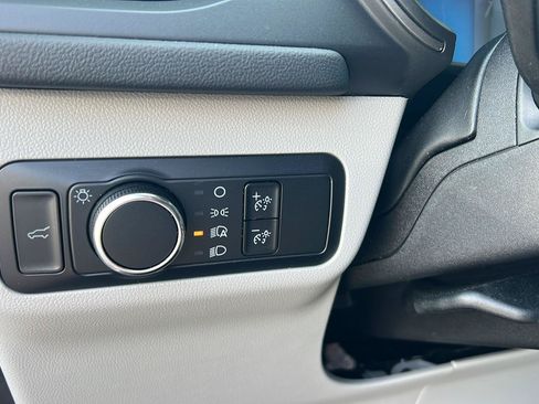 Used 2024 Ford Escape Active FWD image 19
