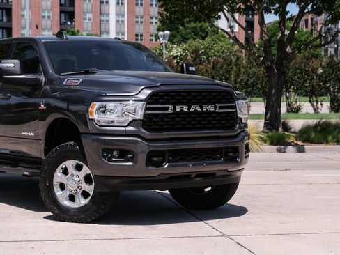 Used 2023 RAM 2500 Big Horn w/ Level 1 Equipment Group AWD/4WD image 3