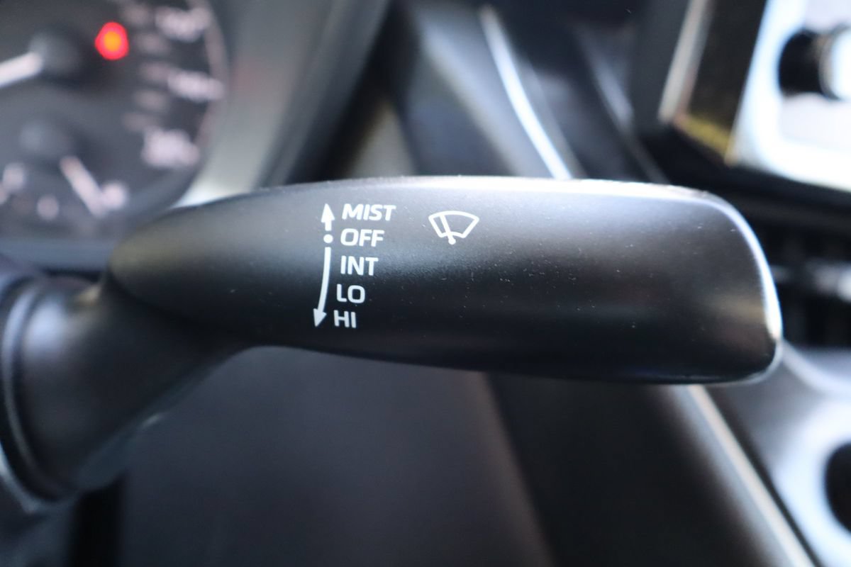 Used 2023 Toyota Corolla LE FWD image 32