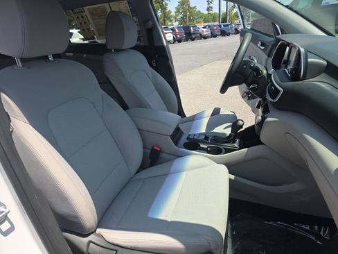 Used 2019 Hyundai Tucson SE FWD image 11