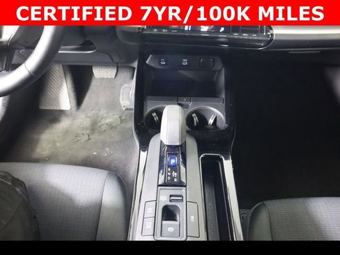 Used 2024 Toyota Prius LE image 24