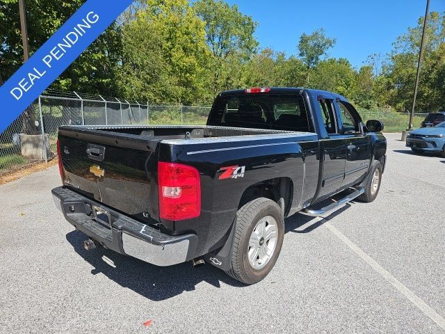 Used 2013 Chevrolet Silverado 1500 LT w/ All-Star Edition AWD/4WD image 3