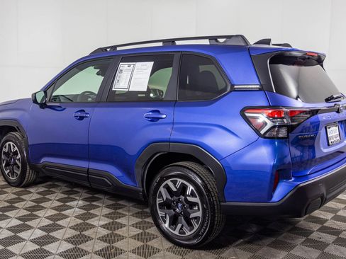 Used 2026 Subaru Forester Premium image 18