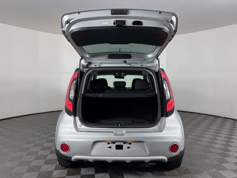 Used 2019 Kia Soul + image 44