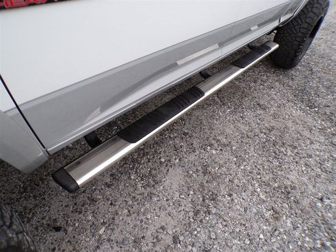 Used 2017 RAM 2500 Laramie image 12