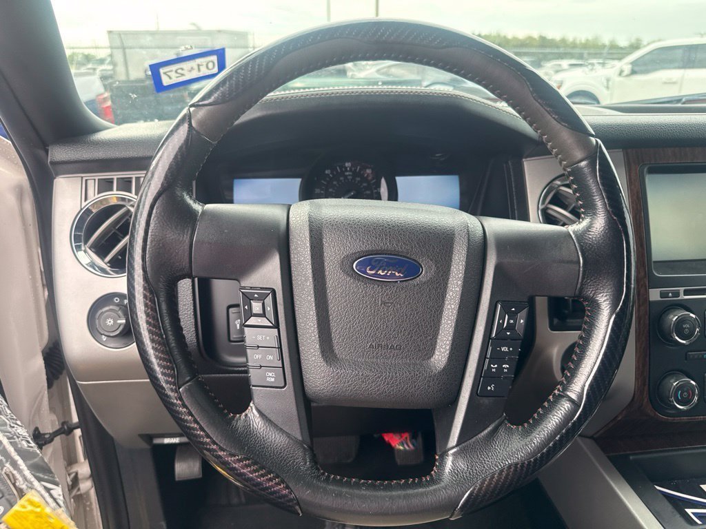 Used 2015 Ford Expedition King Ranch RWD image 10