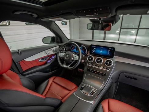 Used 2021 Mercedes-Benz GLC 300 4MATIC Coupe image 16