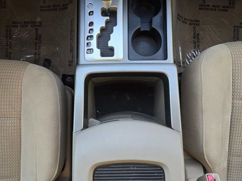 Used 2012 Nissan Armada SV image 32