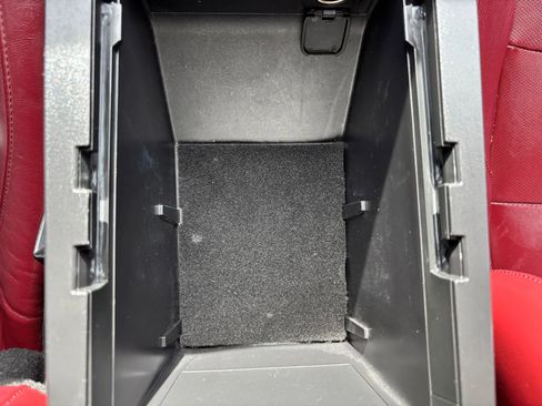 Used 2022 MAZDA MAZDA3 s image 19