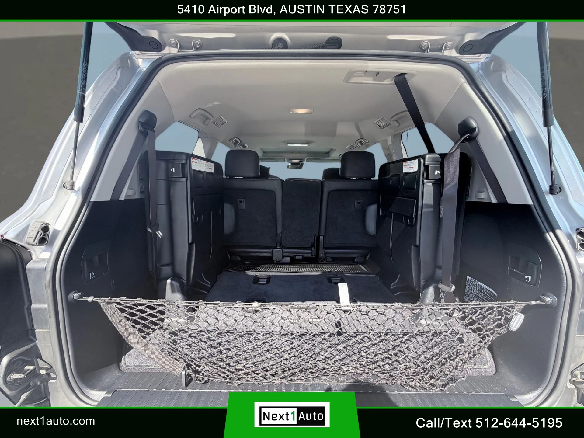 Used 2017 Toyota Land Cruiser AWD/4WD image 38