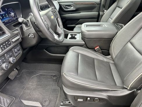 Used 2024 Chevrolet Tahoe Premier w/ Advanced Technology Package image 6
