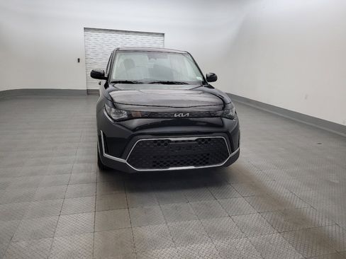 Used 2025 Kia Soul LX FWD image 14