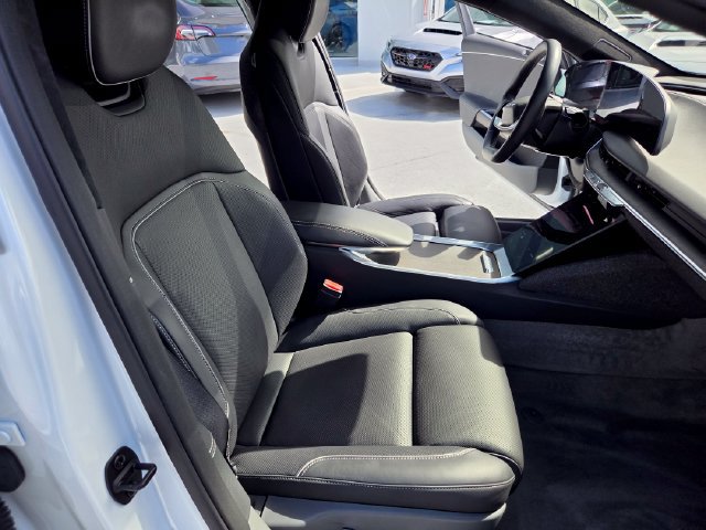 Used 2025 Lucid Air Touring AWD/4WD image 25