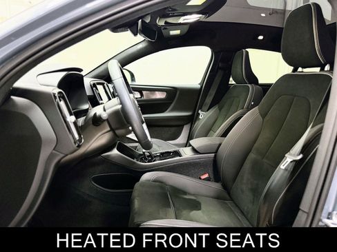 Used 2023 Volvo C40 P8 Recharge Ultimate image 15