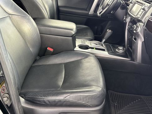 Used 2015 Toyota 4Runner Limited image 16