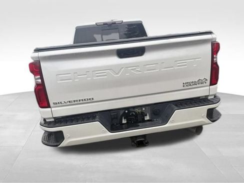 Used 2021 Chevrolet Silverado 3500 High Country w/ Z71 Off-Road Package AWD/4WD image 16