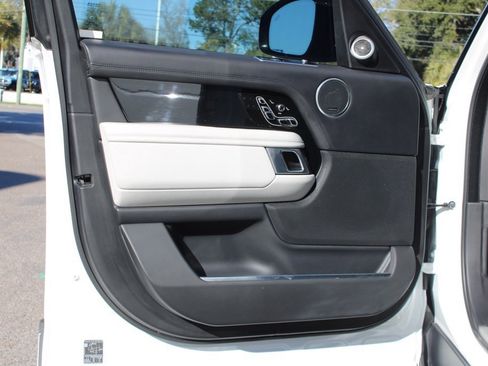 Used 2020 Land Rover Range Rover SV Autobiography Dynamic image 14