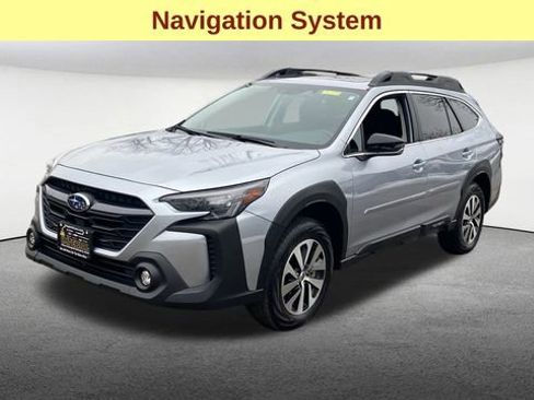Certified 2025 Subaru Outback Premium AWD/4WD image 4