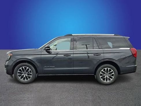 Used 2025 Ford Expedition Platinum AWD/4WD image 7