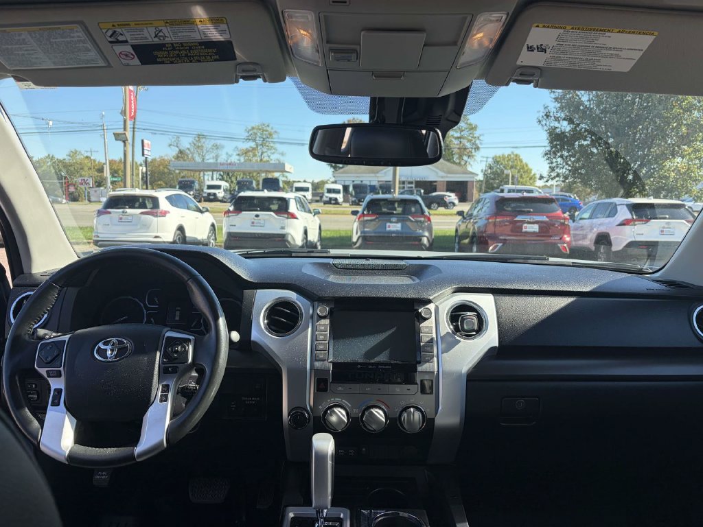 Used 2020 Toyota Tundra SR5 w/ SR5 Leather Package AWD/4WD image 13