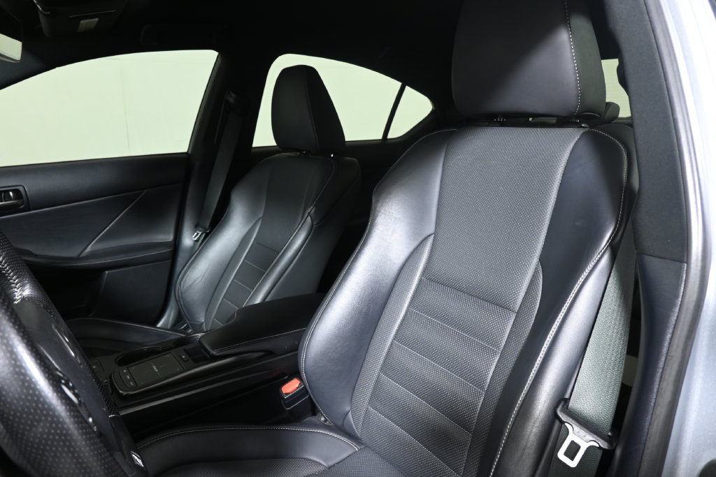 Used 2021 Lexus IS 350 F Sport w/ Accessory Package 2 AWD/4WD image 15