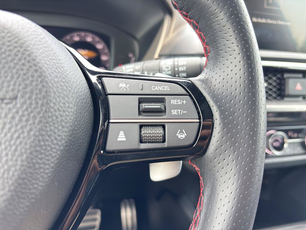 Certified 2025 Acura ADX A-Spec AWD/4WD image 11