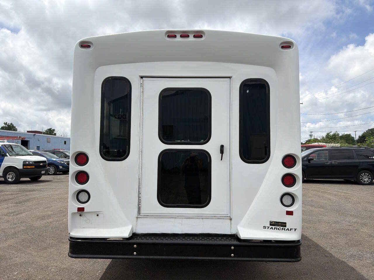 Used 2018 Ford E-350 and Econoline 350 Super Duty w/ Shuttle Bus Prep Package RWD image 8