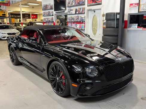 Used 2022 Bentley Continental GT Speed image 26