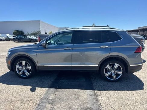 Used 2021 Volkswagen Tiguan SEL AWD/4WD image 8