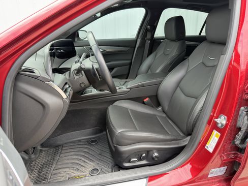 Used 2025 Cadillac CT5 Premium Luxury RWD image 18
