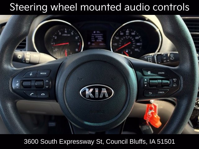 Used 2020 Kia Sedona LX FWD image 16