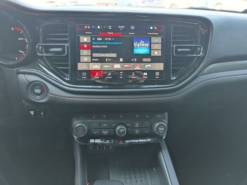 Used 2025 Dodge Durango GT AWD/4WD image 7